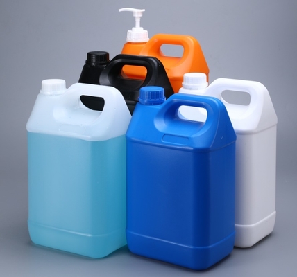 kopen Gepersonaliseerd logo 2.5L voedselkwaliteit plastic vat met afdichting schroef deksel en BPA vrij materiaal online vervaardiging