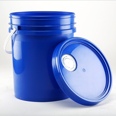 kopen 5 gallon 20 liter plastic emmer met olie spuitstuk voor chemische vloeistof 100% PP materiaal online vervaardiging