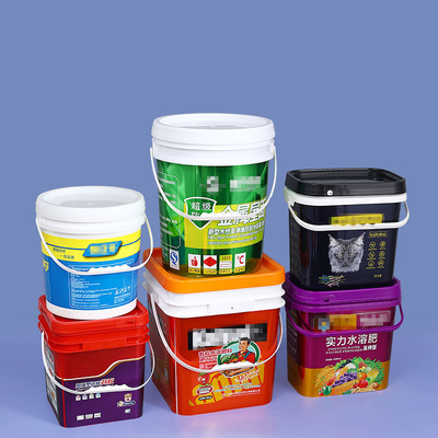 kopen Plastic Handle 5 Gallon Zwarte Vierkant Plastic Bucket voor aanpassen LOGO Custom Buckets online vervaardiging