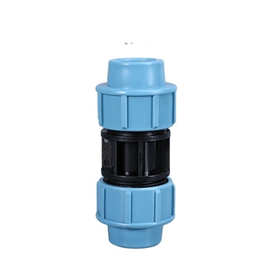 Tuinslangflensverbinding gebruikt in IBC-tankaadapter voor plastic aansluiting